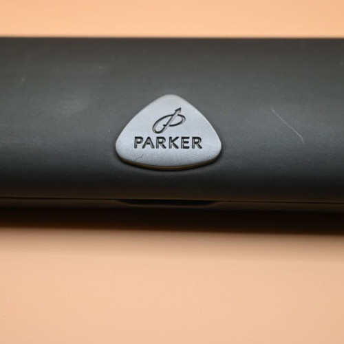 Parker Sonnet ST Tartan Pattern Fountain Pen Silver new