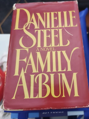 Vintage hardcover books used, English, set of 4