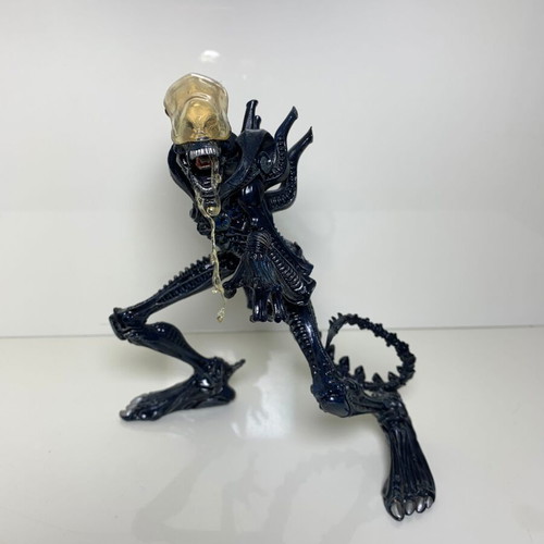 Mini Epics Alien Xenomorph statue used