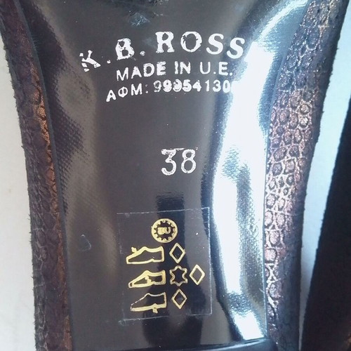 Rossi women's leather pumps size 38 like new, black with brown