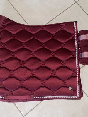Ps of Sweden saddle pad and bandages set full, wine red, like new