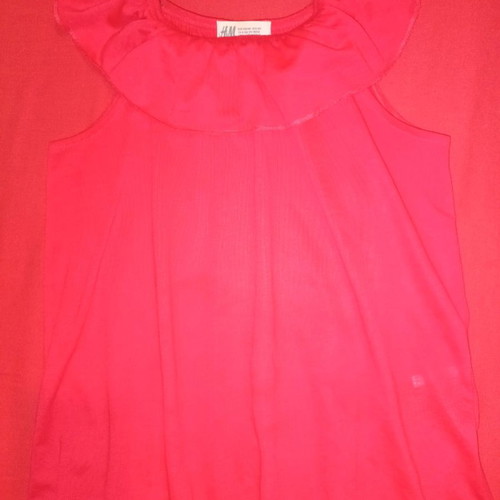 Girls' clothes used, 8-10 years, 4 tops, leggings, shorts, pants