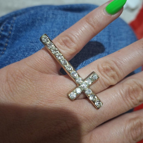 Cross ring used, silver color
