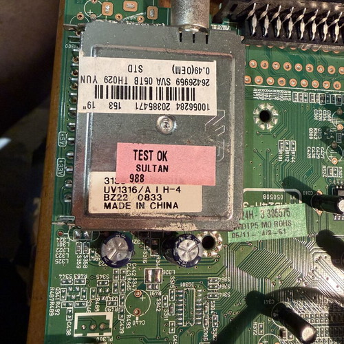 Vestel 17MB24H-3 main board like new with extras
