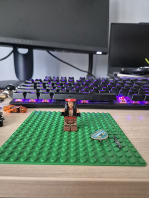 The Lego Batman Movie Apache Chief минифигурка употребяван