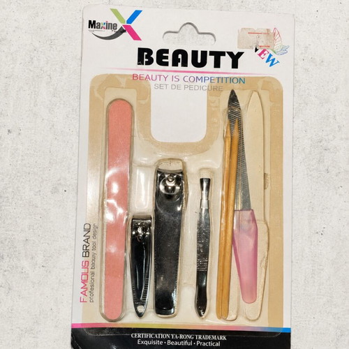 Beauty manicure and pedicure set, 8 pieces