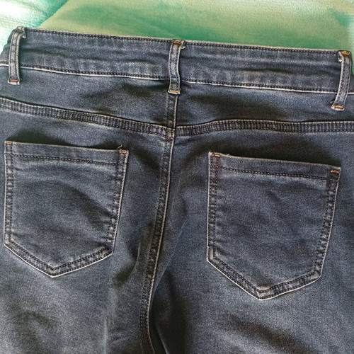 Women's jean pants size 44 like new, blue