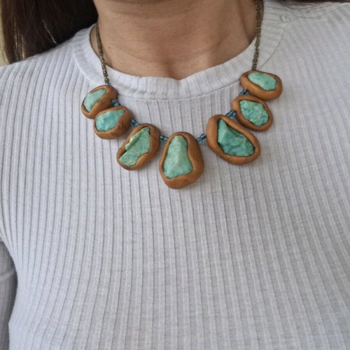 Necklace with blue stone handmade new with gold