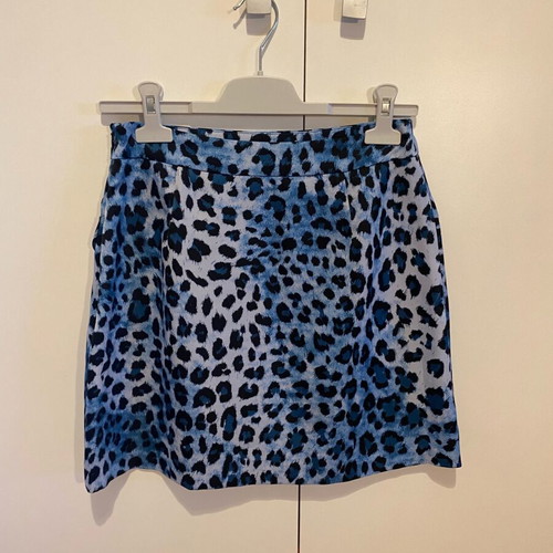 Zara skirt like new with faux pocket effect, blue, size S