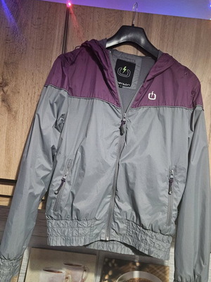 Emerson windbreaker like new, gray and purple, size L