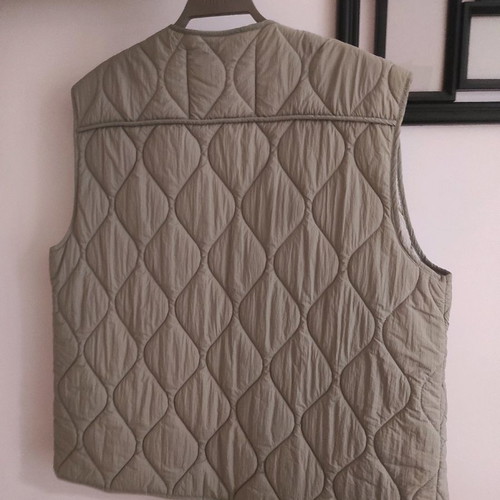 Quilted sleeveless jacket used, green, size M