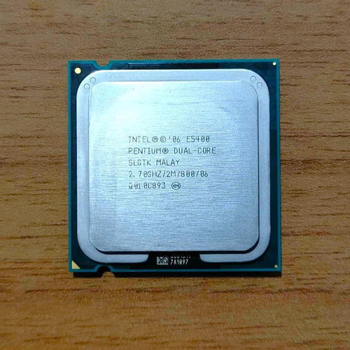 Intel Pentium E5400 processor like new
