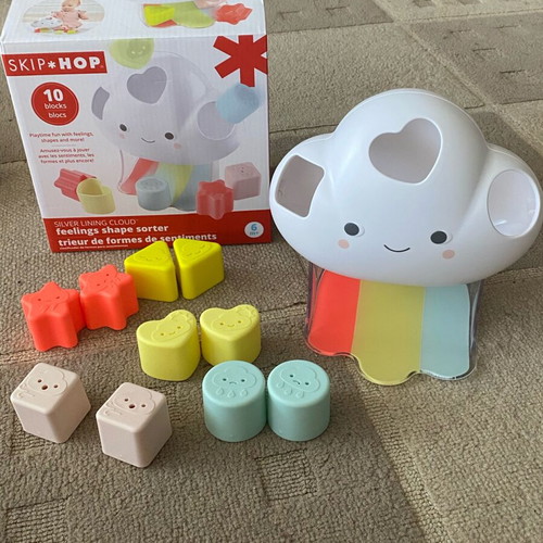 Feelings shape sorter cloud toy like new