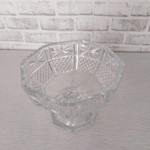 Vintage glass fruit bowl on foot with embossed diamond design