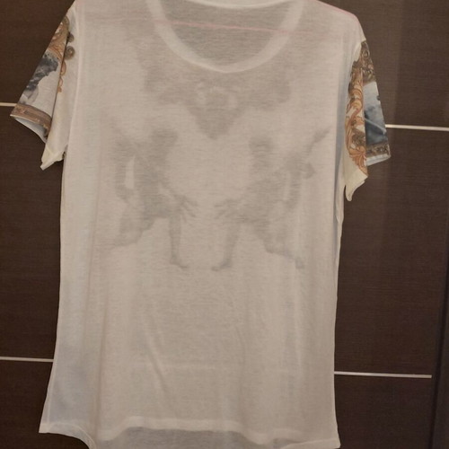Men's blouse with print white like new, thin fabric