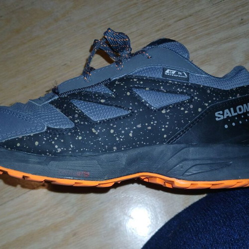 Salomon waterproof hiking shoes size 37 like new gray