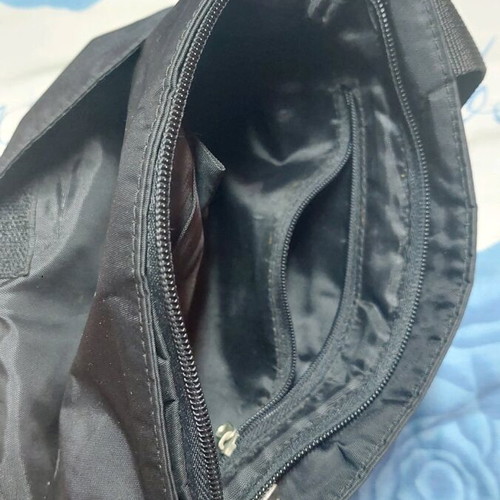 Katana shoulder bag like new, black and silver