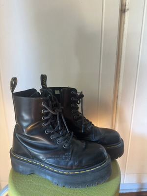 DrMartens Platform boots size 38 used, black