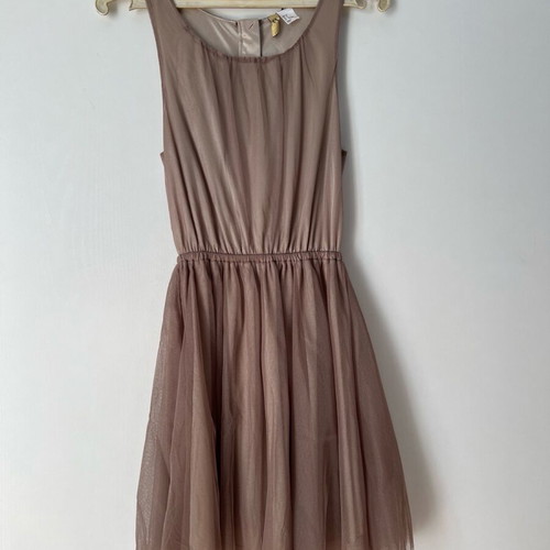 Tulle dress used, size small/34