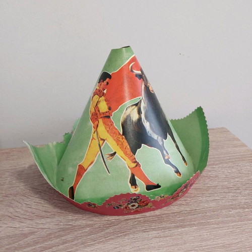 Pierrot paper hats 1970 like new, pack