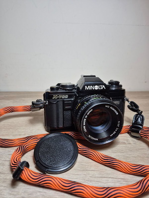 Minolta X-700 φωτογραφική μηχανή με φακό Minolta Rokkor 50mm f1.7 μεταχειρισμένη