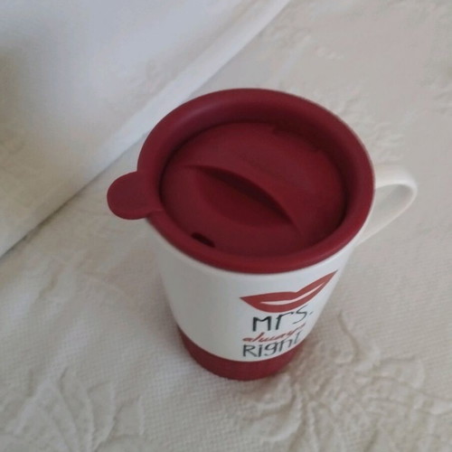 Ceramic mug Mrs always Right with silicone lid like new