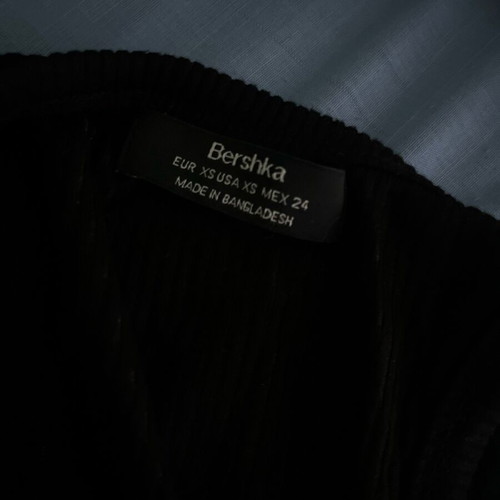 Bershka top like new, black, ribbed XS