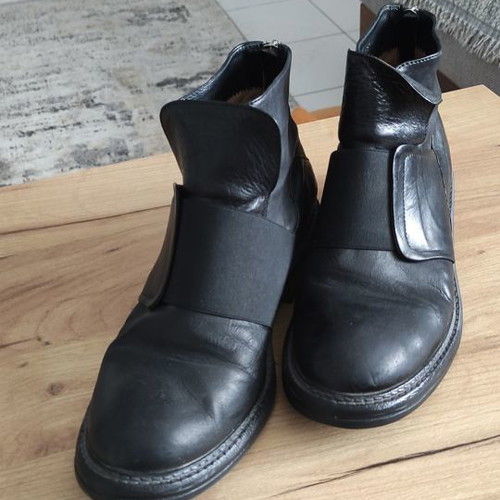Leather ankle boots used, size 41, black