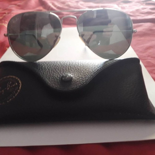 Ray Ban sunglasses used in very good condition