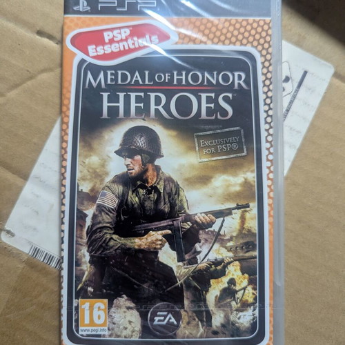 Medal of Honor Heroes PSP game new
