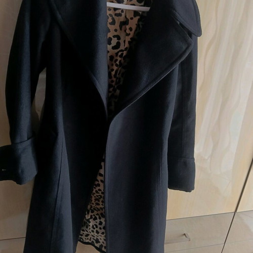 Black women's Zara coat used, size small, long with belt