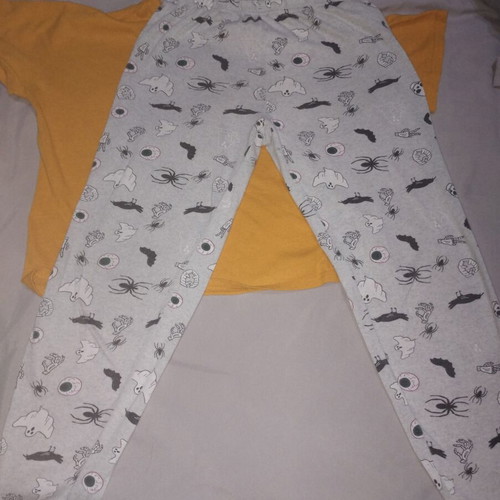 Sinsay boys' pajama set used, size 12-13, gray and orange