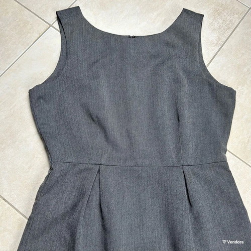 Gap sleeveless dress gray with back zipper size 36 EU like new