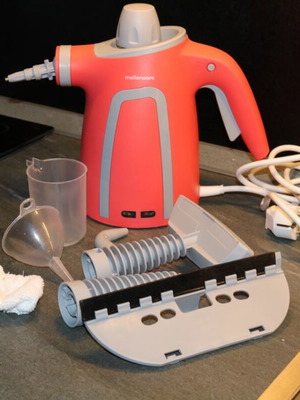 Steam cleaner new, 900W power, red