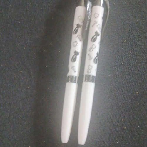 Set of 2 white pens with cat drawings new