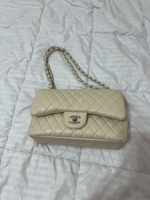 Chanel τσάντα ώμου σαν καινούργιο, μπεζ, γνήσιο δέρμα