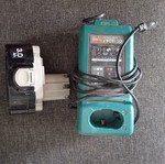 Makita MXT cordless hammer drill with 3-speed, 3.0 Ah battery