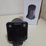 Compact electric adapter for electric vehicles EV