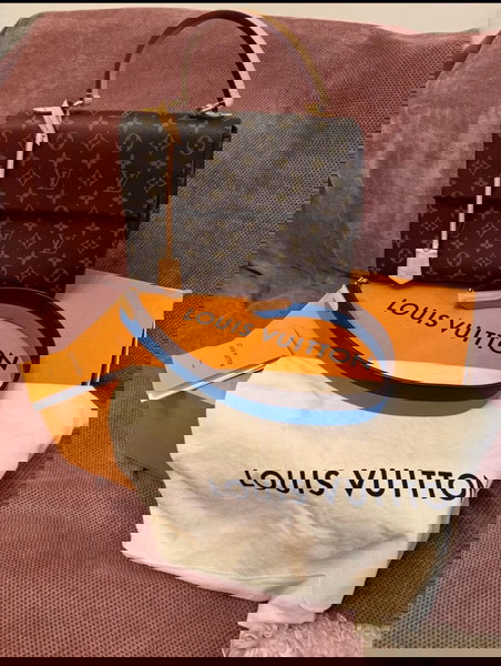 Τσάντα Louis Vuitton