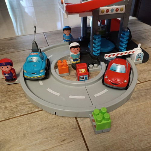 Baby Car Track like new with cars