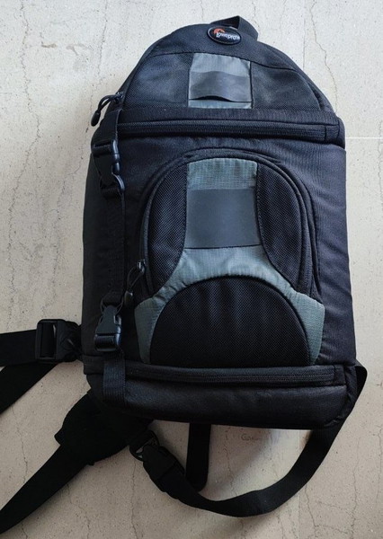 Lowepro SlingShot 200 AW Θήκη Μεταφοράς SLR Φωτογραφικής Μηχανής Σε Άριστη Κατάσταση