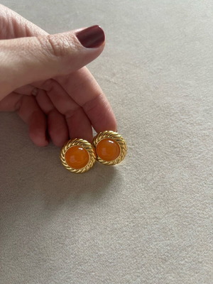 Vintage style earrings