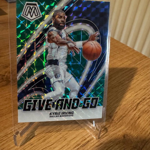 Kyrie Irving green mosaic insert like new, Panini mosaic