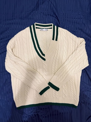 Zara tennis style pullover like new, white and green, size S
