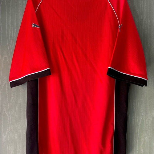 Eintracht Frankfurt jersey like new, size XL