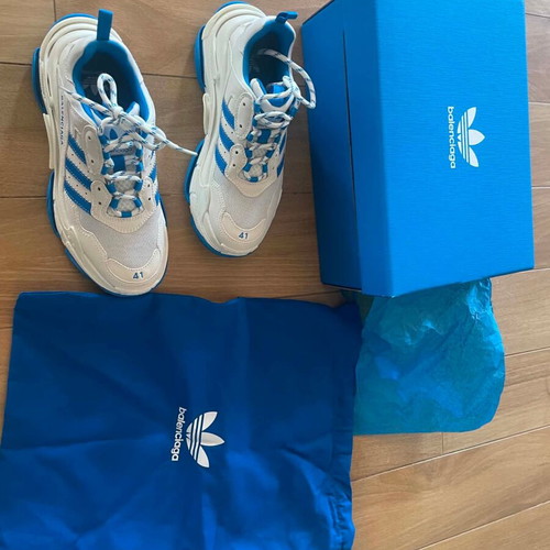 Balenciaga x Adidas Triple S sneakers like new, white and blue, size 41