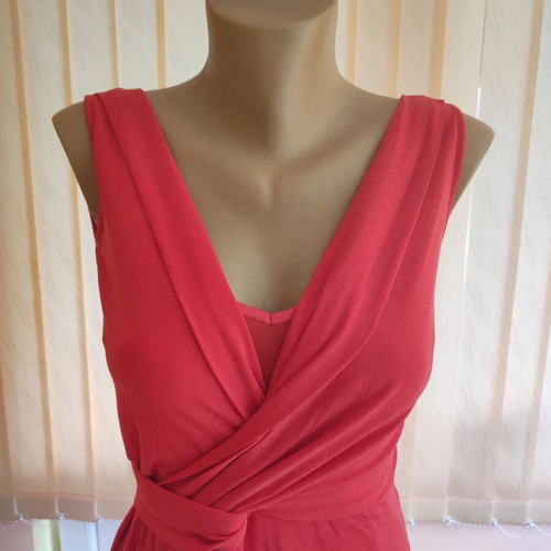 Weekend Max Mara Red Lyocell Midi V-Neck Dress, Size XS