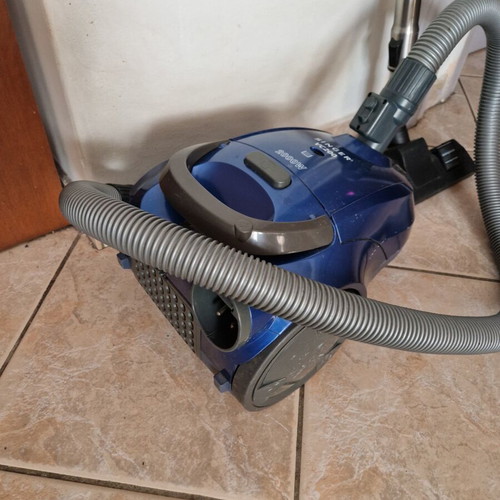 Ηλεκτρική σκούπα Singer 2000W μεταχειρισμένη