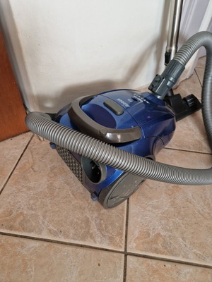 Ηλεκτρική σκούπα Singer 2000W μεταχειρισμένη