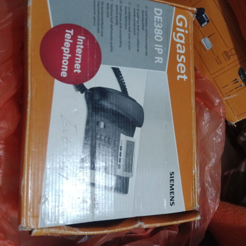 Siemens Gigaset Voip Phones slightly used, pack of 4